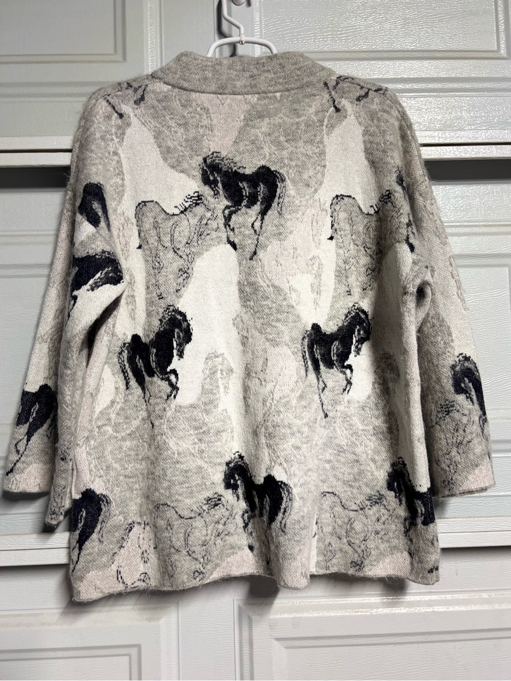 kate spade Gray & Black Horse-Print Cardigan Sweater